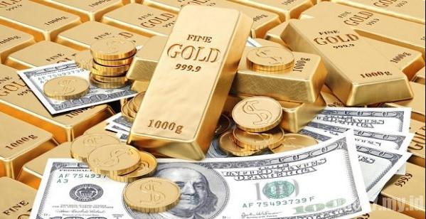 Berinvestasi dalam Dollar atau emas